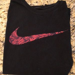 Nike t shirt